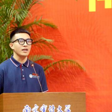 戴教员